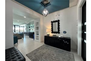 331 Muirfield Loop Kissimmee, FL 34747-6409 - Off Market