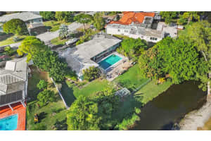 145 Calle Largo Dr, Hollywood, FL 33021, Sold 02/28/25