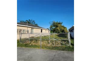 441 Sw 7th Ave Homestead, FL 33030 Sold 08/11/25