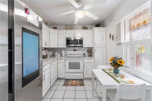 2871 Somerset Dr 102, Lauderdale Lakes