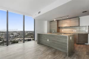 650 NE 32nd St, Miami, FL 33137, Sold 04/24/25