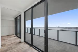650 NE 32nd St, Miami, FL 33137, Sold 04/24/25