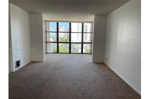 1000 Parkview Dr APT 626, Hallandale Beach, FL 33009, Sold 07/17/25