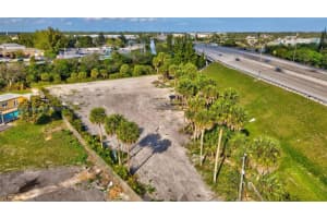 7601 Ellen Ln West Palm Beach, FL 33411 - MLS#A11721159