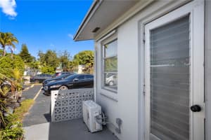 2640 Pierce St, Hollywood, FL 33020, Sold 03/17/25
