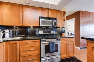 1625 SE 10th Ave APT 1005, Fort Lauderdale, FL 33316, Sold 07/03/25