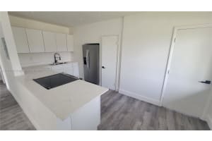 1560 NE 42nd Ct, Pompano Beach, FL 33064, - MLS#A11721292