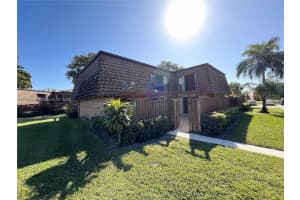 2812 28th Ln, Greenacres, FL 33463, Sold 04/03/25