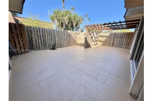 2812 28th Ln, Greenacres, FL 33463, Sold 04/03/25