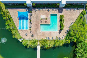 608 NE 2nd St, Dania Beach, FL 33004, Sold 04/07/25