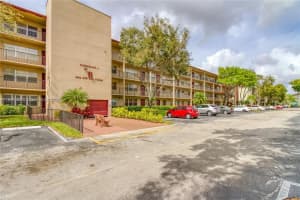 850 SW 133rd Terrace, Pembroke Pines, FL 33027, Sold 02/26/25