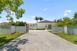 32106 SW 206th Ave, Homestead, FL 33030, Sold 04/30/25