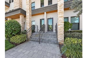 10467 NW 82nd St, Doral, FL 33178, Sold 04/29/25