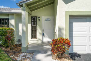 2638 NW 98 Way, Coral Springs, FL 33065 - MLS#A11721531