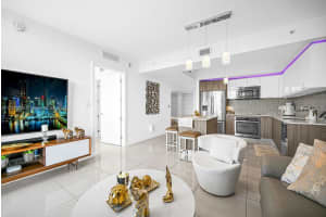 5252 NW 85th Ave, Doral, FL 33166, Sold 07/22/25