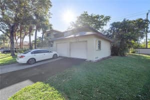 1750 NE 39th Ct, Pompano Beach, FL 33064, Sold 06/11/25