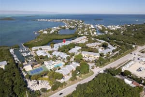 9826 Leeward Ave 9826 Key Largo, FL 33037 - MLS#A11721559