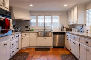 3561 NE 13th Ave, Oakland Park, FL 33334, - MLS#A11721636