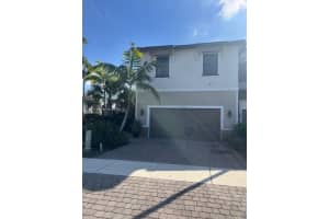 5930 Mustang Manor, Davie, FL 33314, Sold 05/23/25