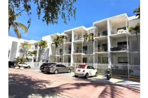 641 Espanola Way 2, Miami Beach