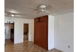 1400 Pennsylvania Ave, Miami Beach, FL 33139, Sold 04/11/25