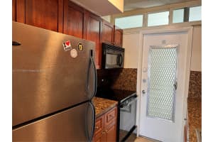 1400 Pennsylvania Ave, Miami Beach, FL 33139, Sold 04/11/25