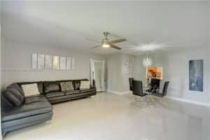 7000 Nova Dr 204e, Davie