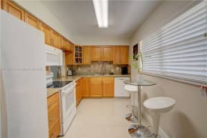 7000 Nova Dr APT 204E, Davie, FL 33317, Sold 09/09/25