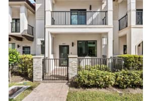 4821 NW 83rd Pkwy, Doral, FL 33166, Sold 03/12/25