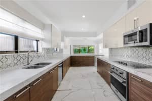 4312 Alton Rd, Miami Beach, FL 33140, Sold 02/28/25