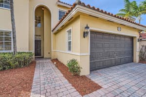 1760 NE 35th Ave, Homestead, FL 33033, Sold 08/28/25