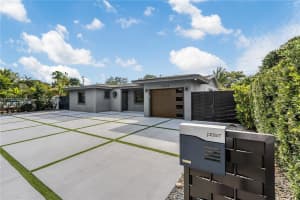7508 Garfield St, Hollywood, FL 33024, Sold 04/17/25