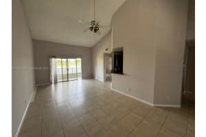 3437 NW 44th St APT 208, Lauderdale Lakes, FL 33309, - MLS#A11722149