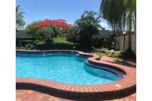 4724 SW 67th Ave, Miami, FL 33155, Sold 03/28/25