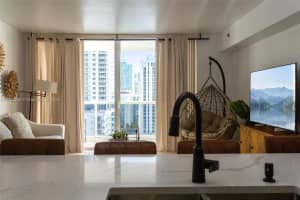 1830 S Ocean Dr APT 1712, Hallandale Beach, FL 33009, - MLS#A11722325
