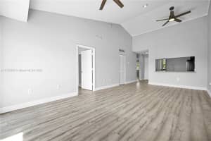 385 SW 113th Way, Pembroke Pines, FL 33025, Sold 03/07/25