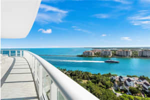 100 South Pointe Dr, Miami Beach, FL 33139, Sold 05/19/25