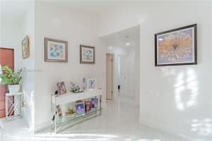 6943 W 25th Ave, Hialeah, FL 33016, Sold 07/04/25