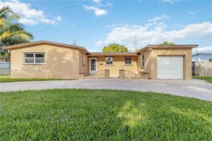 6431 SW 7th St, Pembroke Pines, FL 33023, Sold 03/31/25