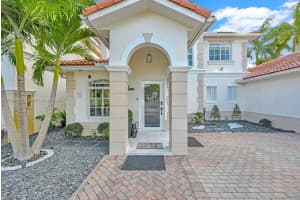 7327 NW 173rd Dr, Hialeah, FL 33015, Sold 05/30/25