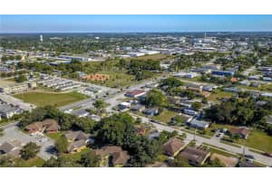448 NE 12th Ave, Homestead, FL 33030, Sold 02/13/25