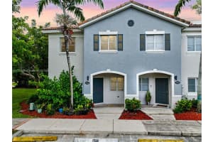 1592 SE 31st Ct, Homestead, FL 33035, Sold 02/28/25