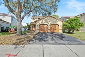 18463 Nw 20th St, Pembroke Pines