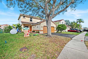 18463 Nw 20th St Pembroke Pines, FL 33029 - MLS#A11722626