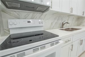 575 NW 49th St, Miami, FL 33127, - MLS#A11722655