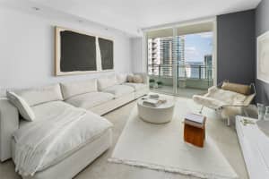 1080 Brickell Ave, Miami, FL 33131, Sold 04/25/25