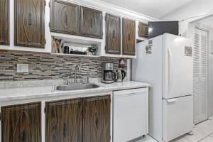 4000 NW 44th Ave APT 205, Lauderdale Lakes, FL 33319, - MLS#A11722756