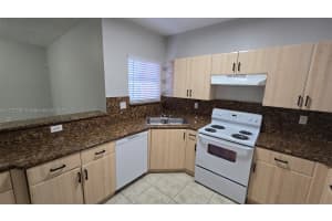 948 SW 6th Pl, Florida City, FL 33034, Sold 02/28/25