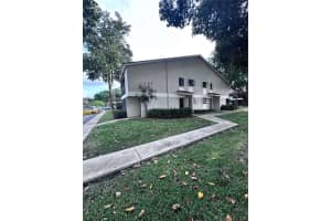 612 Gardens Dr, Pompano Beach, FL 33069, Sold 03/25/25