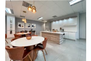 1200 Brickell Bay Dr APT 2007, Miami, FL 33131, - MLS#A11722837